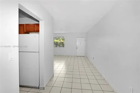 4655 Palm Avenue Hialeah FL 33012