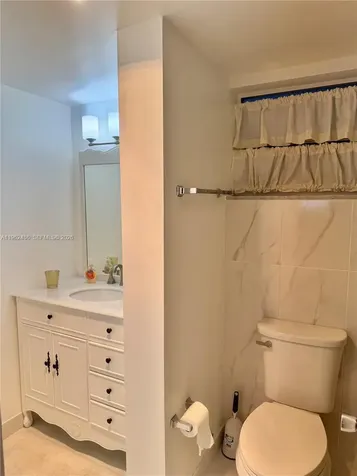 3750 NE 169 Street North Miami Beach FL 33160