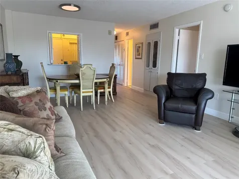 3750 NE 169 Street North Miami Beach FL 33160
