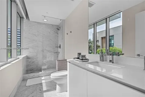 650 NE 32nd Street Miami FL 33137