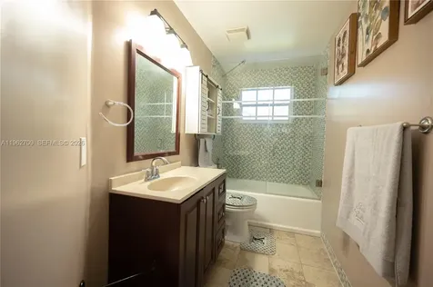 61 NW 110th Avenue Plantation FL 33324