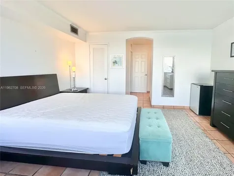7135 Collins Avenue Miami Beach FL 33141
