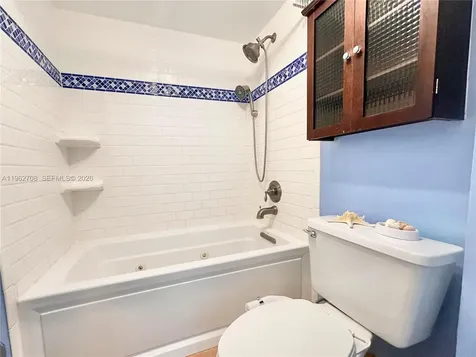 7135 Collins Avenue Miami Beach FL 33141