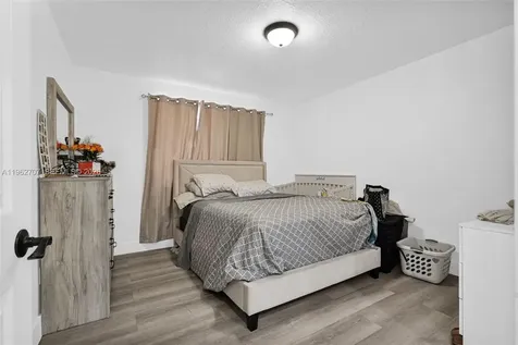 3280 NW 213th Terrace Miami Gardens FL 33056