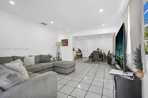 3280 NW 213th Terrace Miami Gardens FL 33056