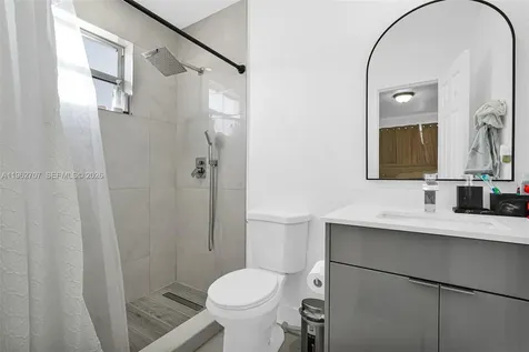 3280 NW 213th Terrace Miami Gardens FL 33056