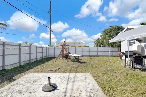 3280 NW 213th Terrace Miami Gardens FL 33056