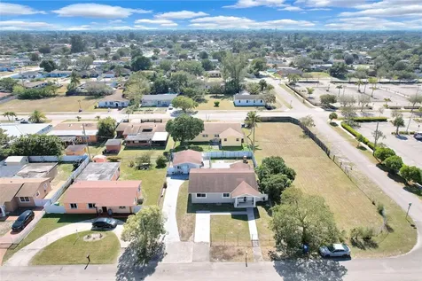 3280 NW 213th Terrace Miami Gardens FL 33056