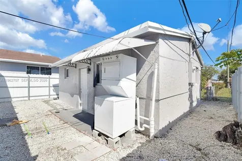3280 NW 213th Terrace Miami Gardens FL 33056