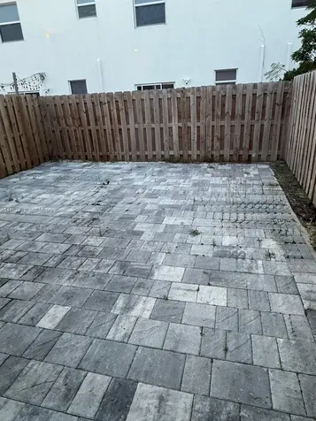 12612 NW 23rd Place Miami FL 33167