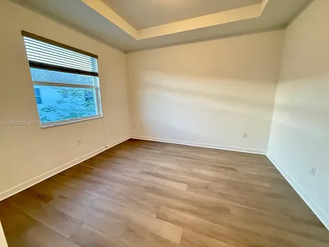 12612 NW 23rd Place Miami FL 33167