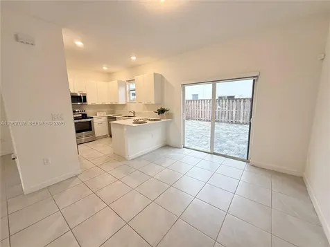 12612 NW 23rd Place Miami FL 33167