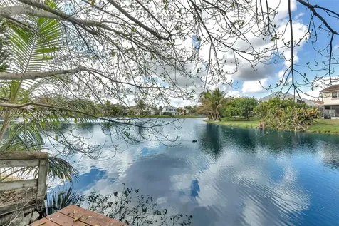 4011 SW 82nd Terrace Davie FL 33328