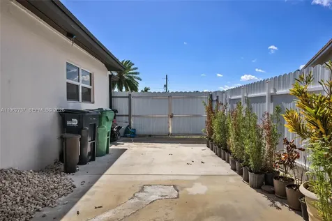 11751 SW 168th Terrace Miami FL 33177