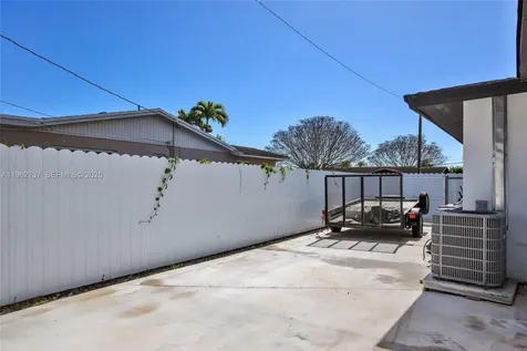 11751 SW 168th Terrace Miami FL 33177
