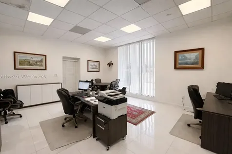 5700 Collins Avenue Miami Beach FL 33140