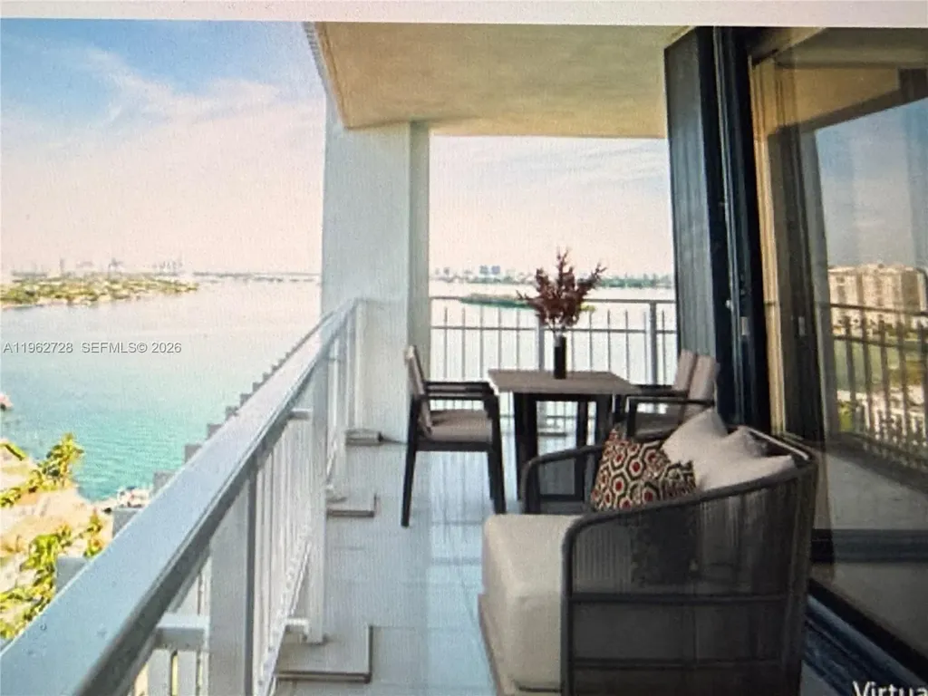 2000 Towerside Terrace Miami FL 33138