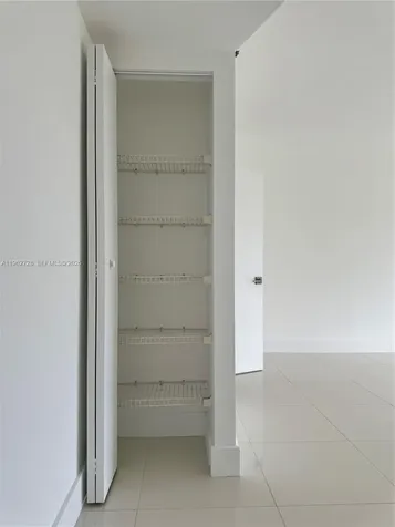 2000 Towerside Terrace Miami FL 33138