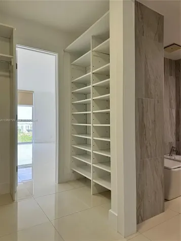2000 Towerside Terrace Miami FL 33138