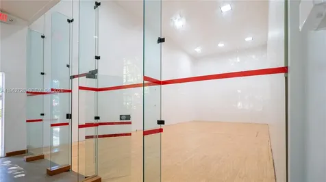 2000 Towerside Terrace Miami FL 33138