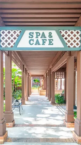 2000 Towerside Terrace Miami FL 33138