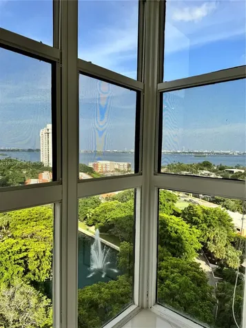 2000 Towerside Terrace Miami FL 33138