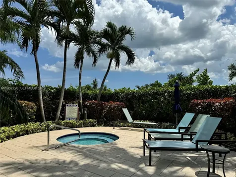 2000 Towerside Terrace Miami FL 33138