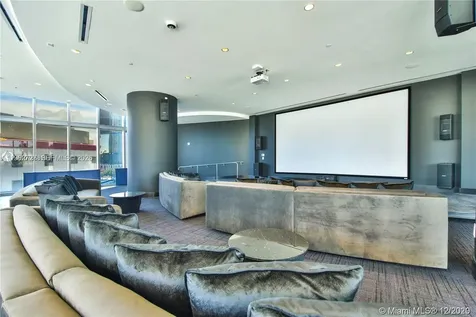 851 NE 1st Avenue Miami FL 33132