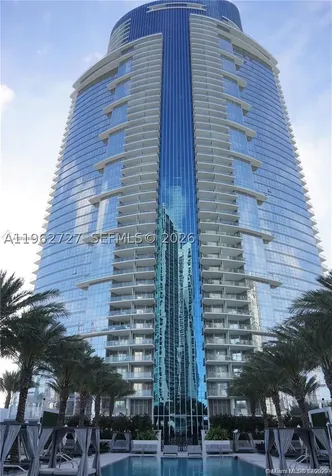 851 NE 1st Avenue Miami FL 33132