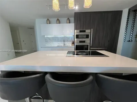 851 NE 1st Avenue Miami FL 33132