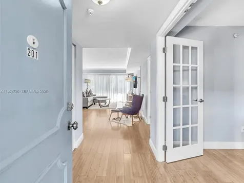 1345 West Avenue Miami Beach FL 33139