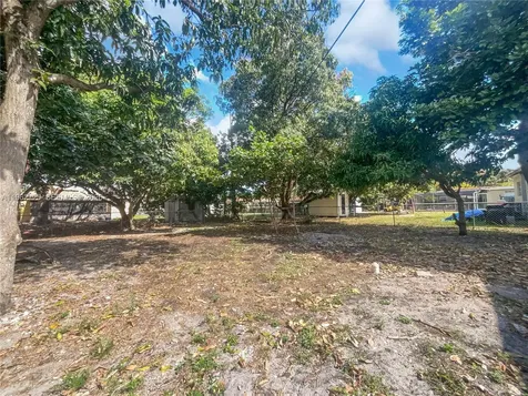 561 NE 173rd Street North Miami Beach FL 33162