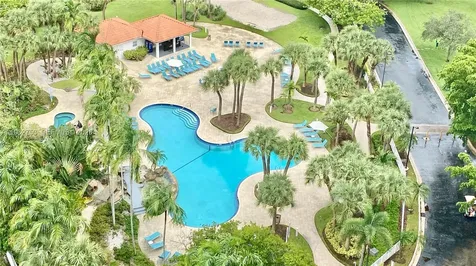 3300 NE 191st Street Aventura FL 33180