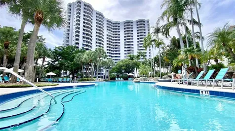 3300 NE 191st Street Aventura FL 33180