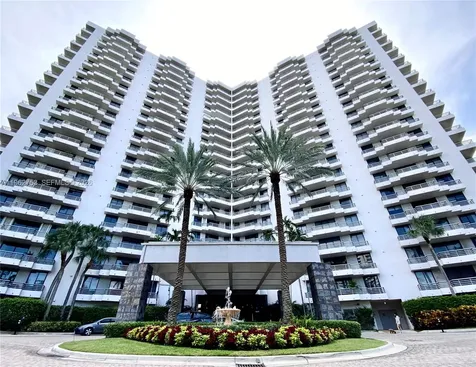 3300 NE 191st Street Aventura FL 33180