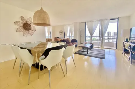 3300 NE 191st Street Aventura FL 33180