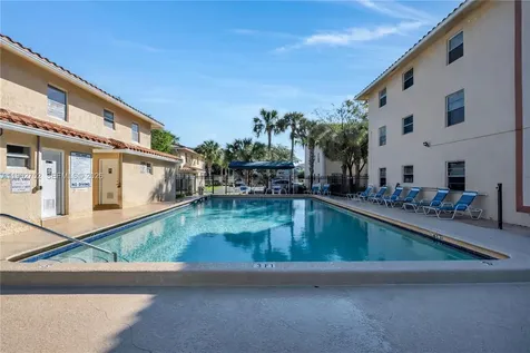 3282 NW 103rd Terrace Coral Springs FL 33065