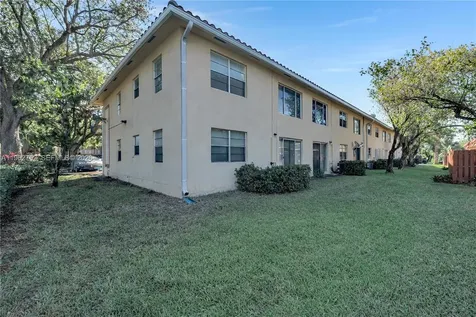 3282 NW 103rd Terrace Coral Springs FL 33065