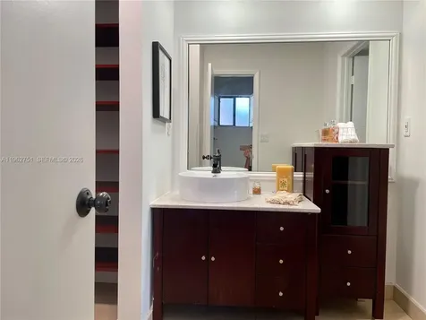 1712 NW 74th Avenue Plantation FL 33313