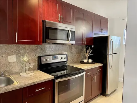 1712 NW 74th Avenue Plantation FL 33313
