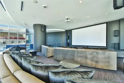 851 NE 1st Avenue Miami FL 33132