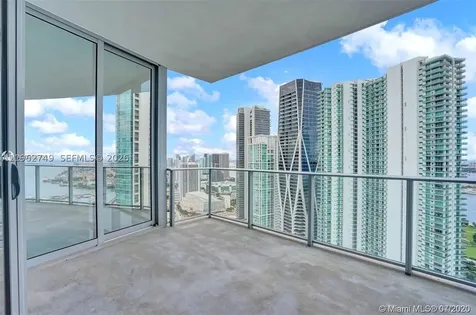851 NE 1st Avenue Miami FL 33132