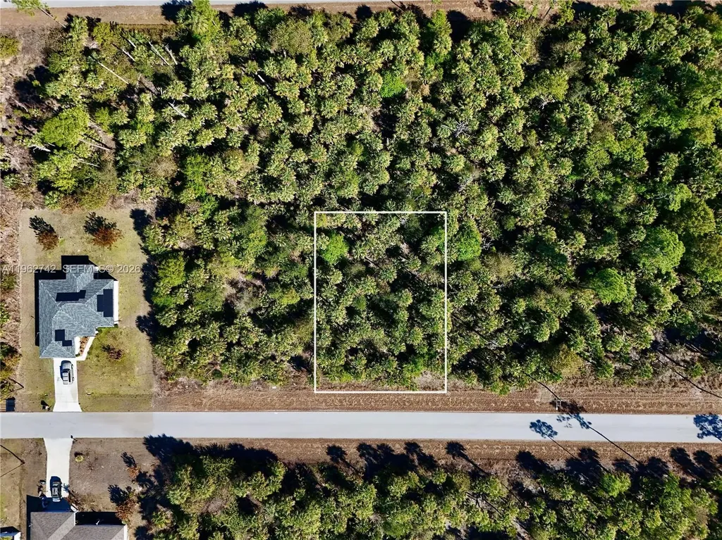 131 Navarra Avenue S Lehigh Acres FL 33974