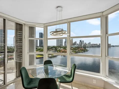 19195 NE 36th Court Aventura FL 33180
