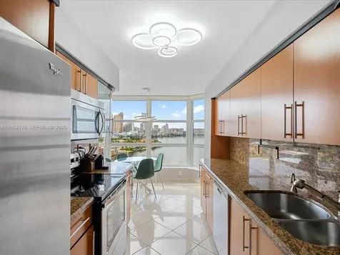 19195 NE 36th Court Aventura FL 33180