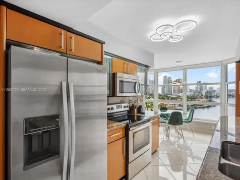 19195 NE 36th Court Aventura FL 33180