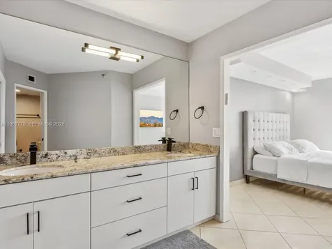 19195 NE 36th Court Aventura FL 33180