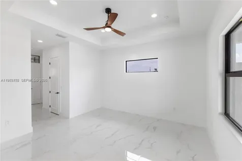 4330 NW 34th Avenue Cape Coral FL 33993