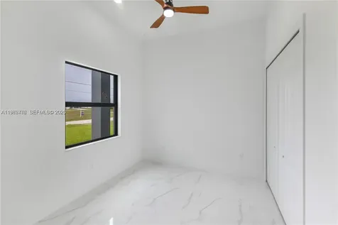 4330 NW 34th Avenue Cape Coral FL 33993