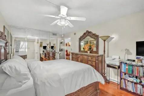 4160 Inverrary Drive Lauderhill FL 33319